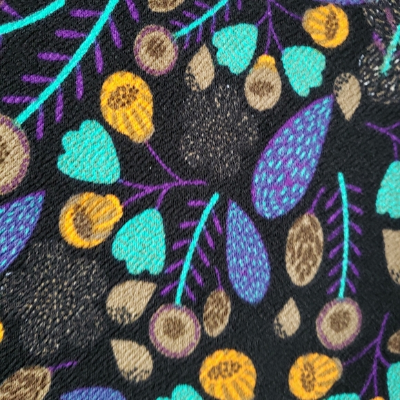 LLR Carly Floral - Picture 2 of 5